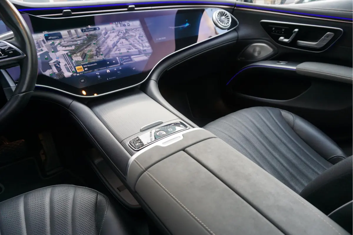 450+ Edition 108 kWh AMG Airmatic | SOH 97.7 | Hyperscreen | Achterasbesturing | Panoramadak | Burmester | Head Up Display