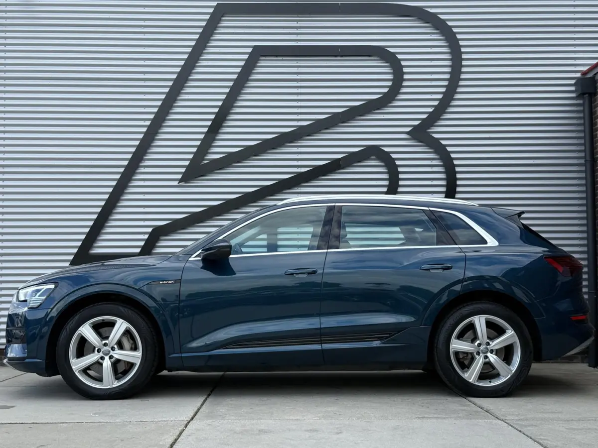 e-tron 50 quattro Launch edition plus 71 kWh SoH 84% 2e Eigenaar|Navi|Pano|Trekhaak|Leder|Virtual Cockpit|Carplay|Cruise|N.A.P|APK tot 10-2027