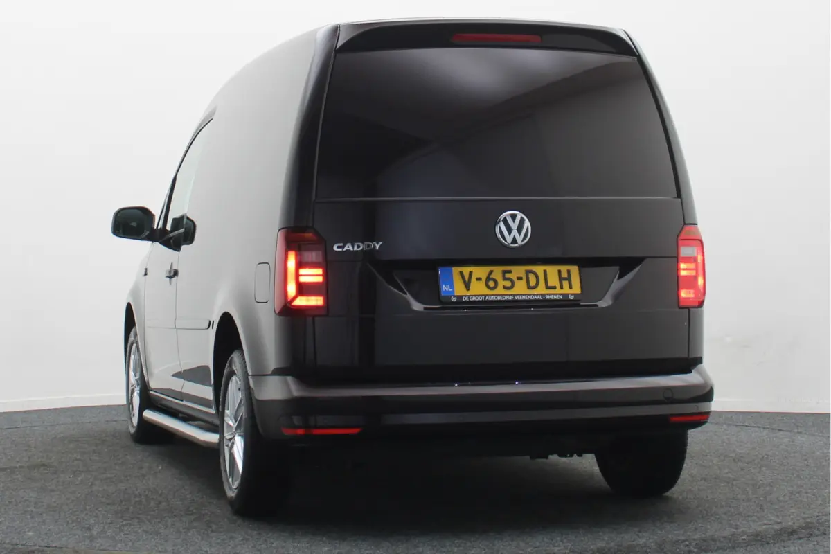 2.0 TDI DSG L1H1 BMT Airco, Winterpakket, ACC, Camera, Bi-Xenon, PDC, 15''