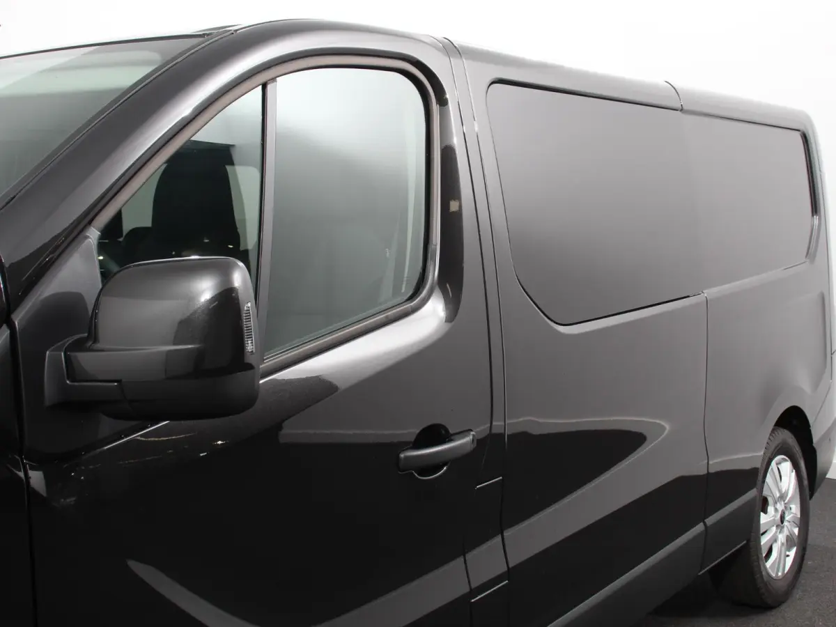 2.0 Blue dCi 150 EDC T30 L2H1 Advance Dubbele Cabine Navigatie Airco Lichtmetalen velgen Betimmering Trekhaak Camera Parkeer sensoren Dab