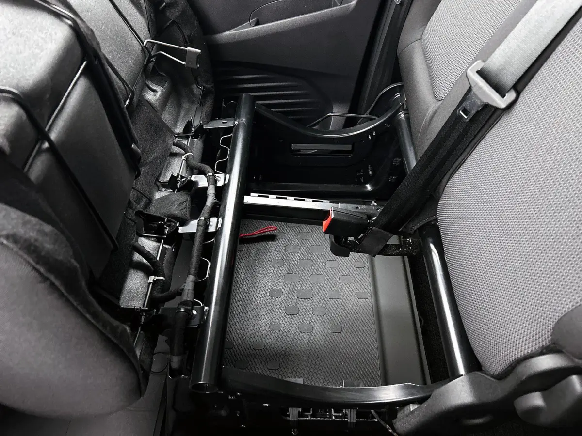 2.0 Blue dCi 150 EDC T30 L2H1 Advance Dubbele Cabine Navigatie Airco Lichtmetalen velgen Betimmering Trekhaak Camera Parkeer sensoren Dab