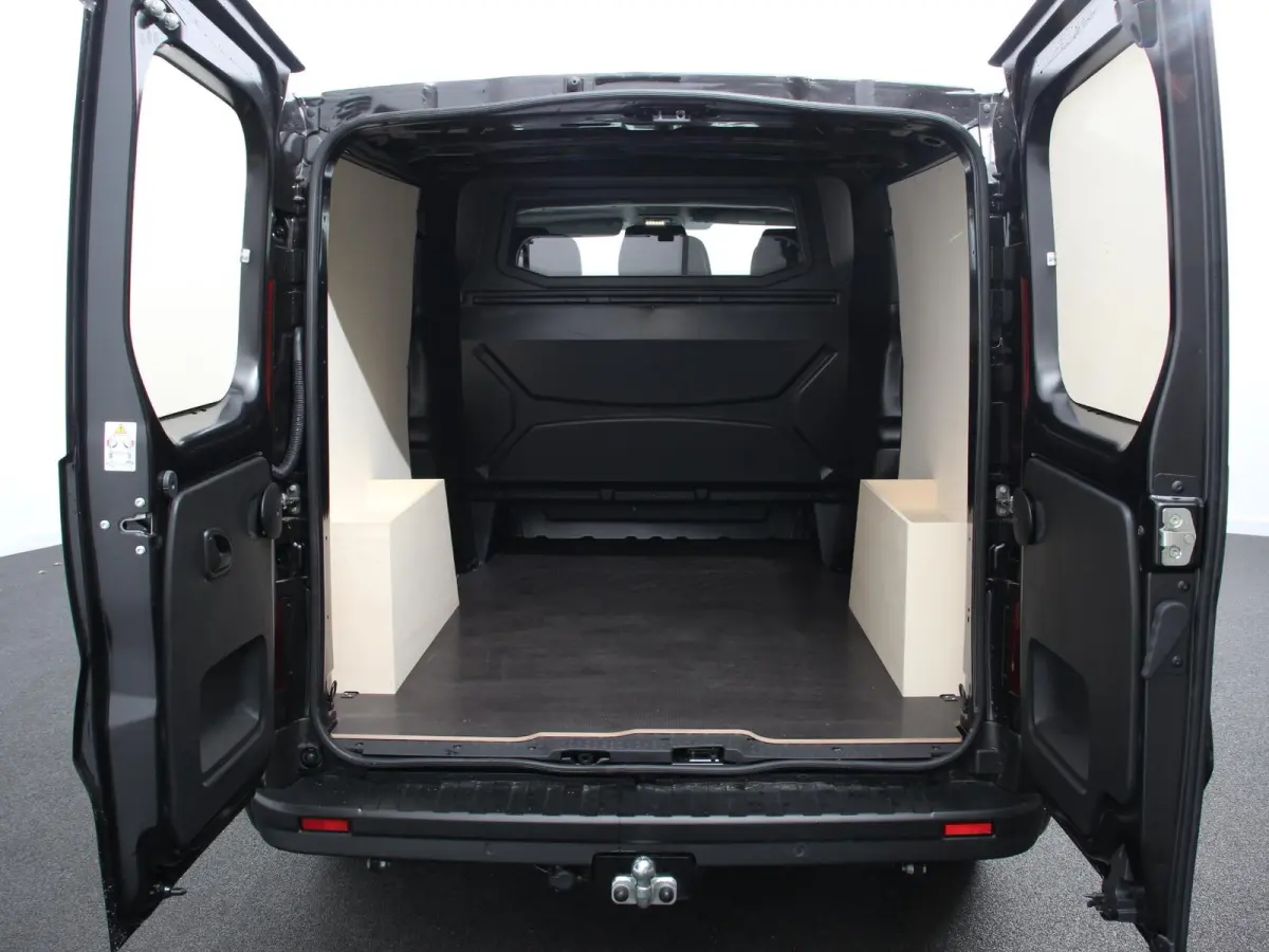 2.0 Blue dCi 150 EDC T30 L2H1 Advance Dubbele Cabine Navigatie Airco Lichtmetalen velgen Betimmering Trekhaak Camera Parkeer sensoren Dab