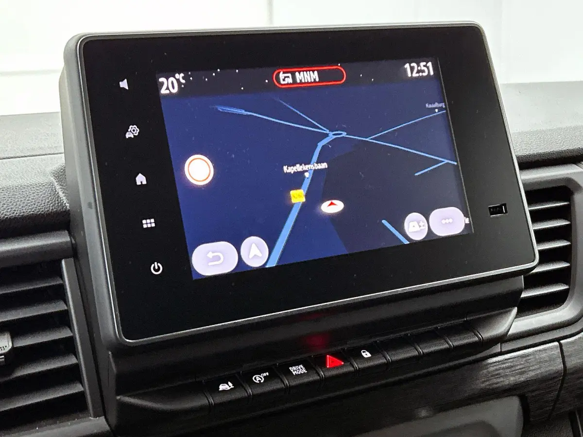 2.0 Blue dCi 150 EDC T30 L2H1 Advance Dubbele Cabine Navigatie Airco Lichtmetalen velgen Betimmering Trekhaak Camera Parkeer sensoren Dab
