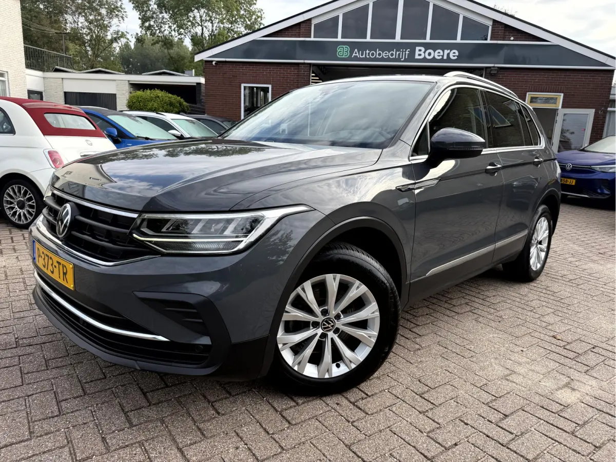 Volkswagen Tiguan 2022 Benzine Handgeschakeld leasen
