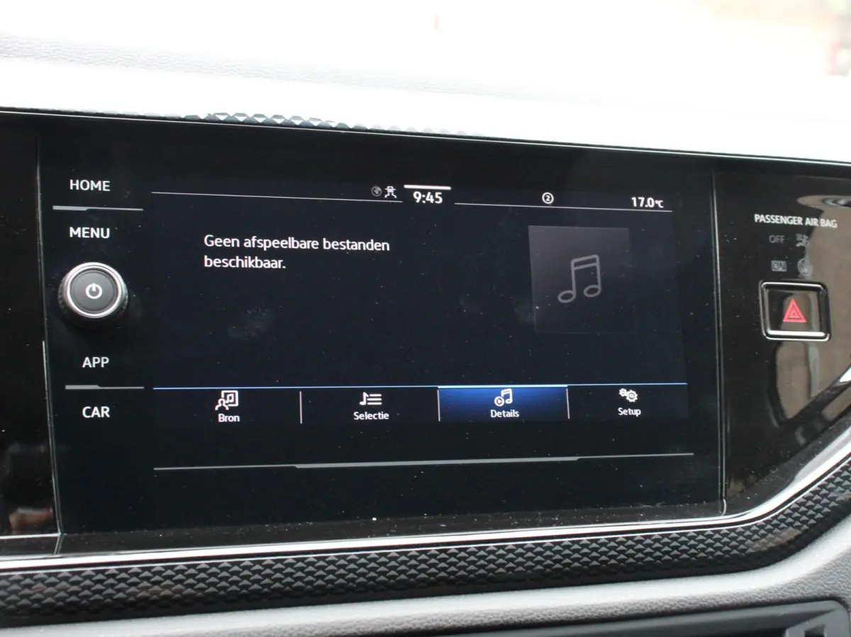 1.0 TSI Automaat Life Navigatie Apple Carplay/Android Auto Climate Control Digitale Cockpit Stoelverwarming Parkeer sensoren Adaptive Cruise Control Lichtmetalen Velgen