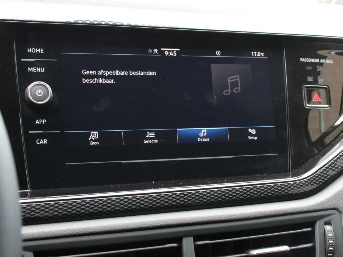 1.0 TSI Automaat Life Navigatie Apple Carplay/Android Auto Climate Control Digitale Cockpit Stoelverwarming Parkeer sensoren Adaptive Cruise Control Lichtmetalen Velgen
