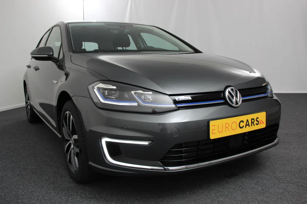 Edition Automaat SOH 89% Navigatie Digitale Cockpit Bluetooth Cruise Control Lichtmetalen Velgen Camera Parkeer Sensoren