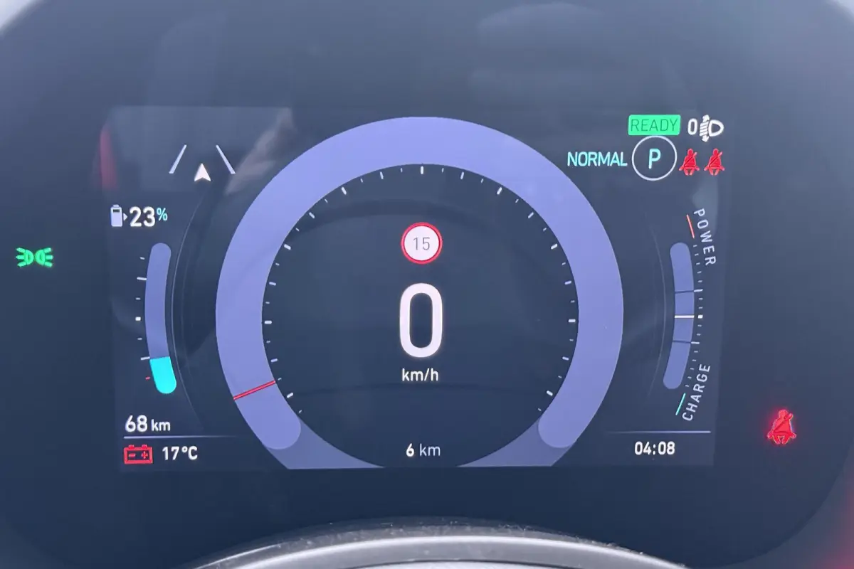 La Prima 42 kWh / Panoramadak / Navi / Carplay / Camera