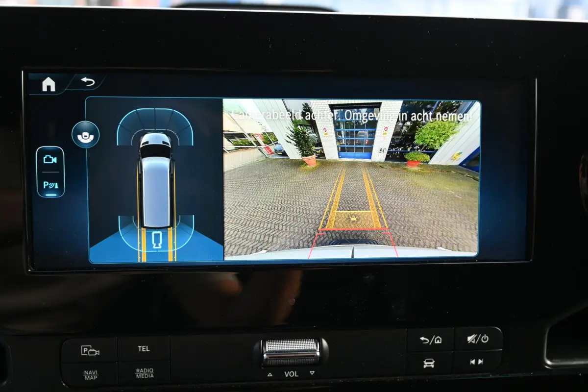 317 CDI L2H2 Pro LED, Geveerde stoel, Navigatie met camera