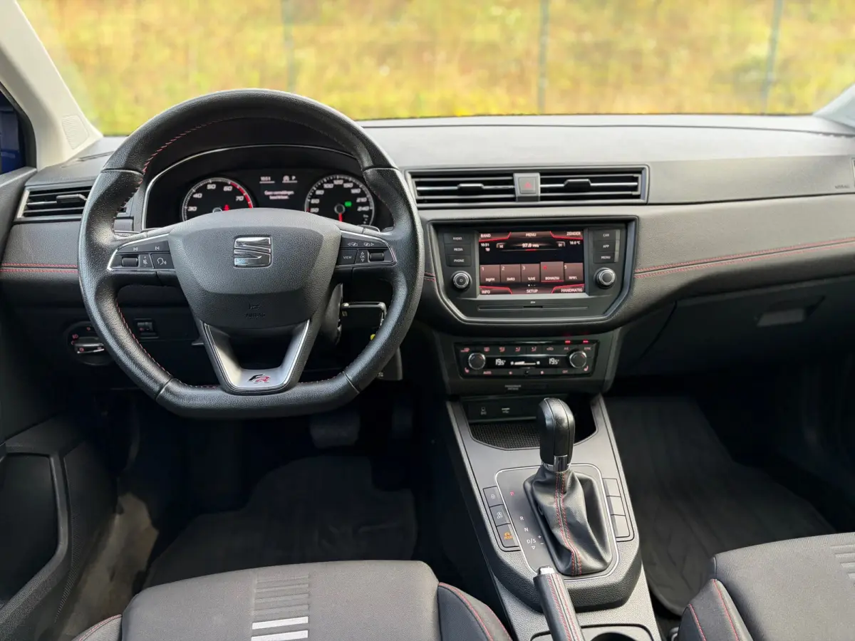 1.0 TSI FR DSG I PDC I LED I CLIMA I CRUISE I STOELVERW I UNIEKE KM