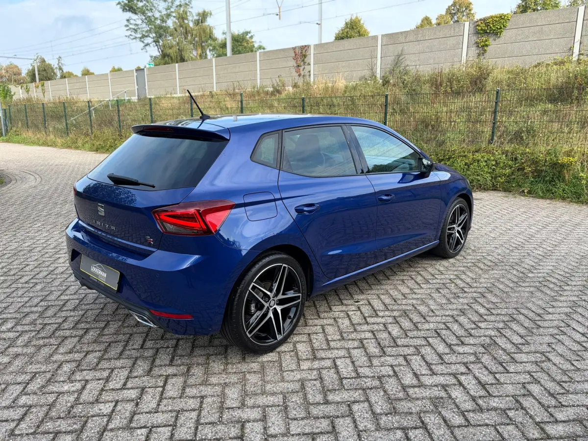 1.0 TSI FR DSG I PDC I LED I CLIMA I CRUISE I STOELVERW I UNIEKE KM