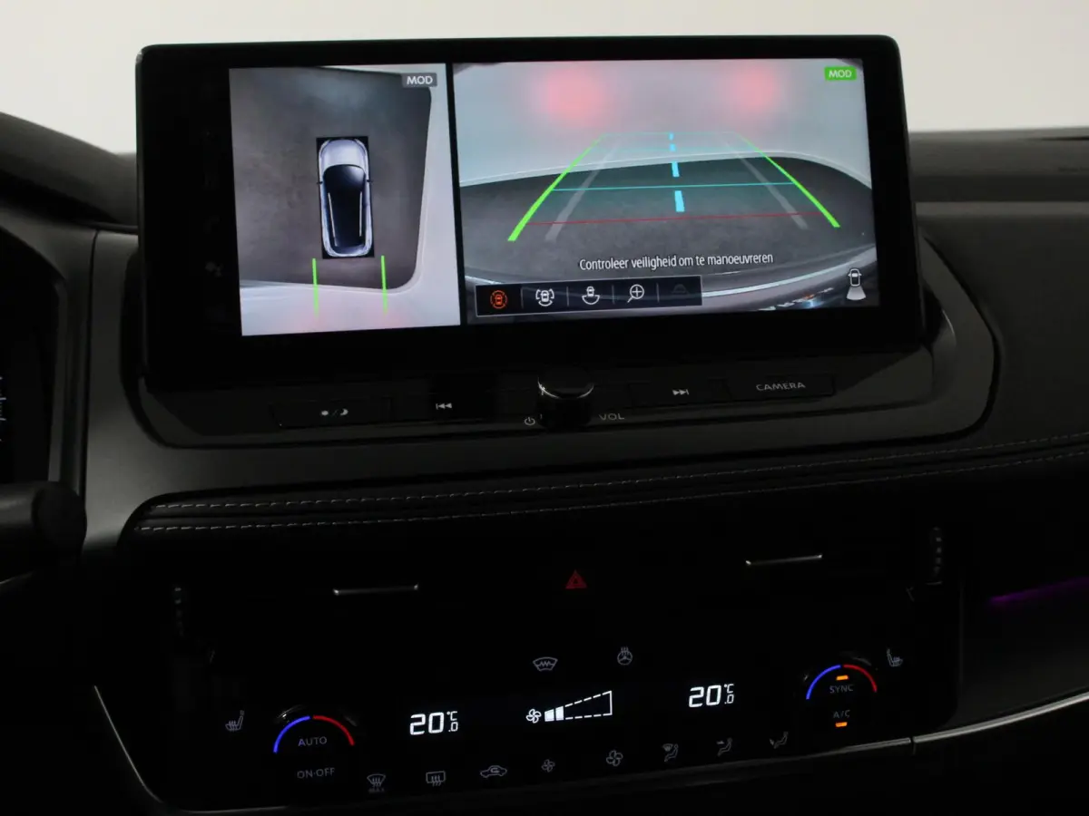 1.3 MHEV Automaat N-Connecta Navigatie Climate Control Sfeerverlichting Camera 360 Led Dab Verwarmde voorstoelen Adaptieve Cruise Control Digitale Cockpit Lichtmetalen Velgen