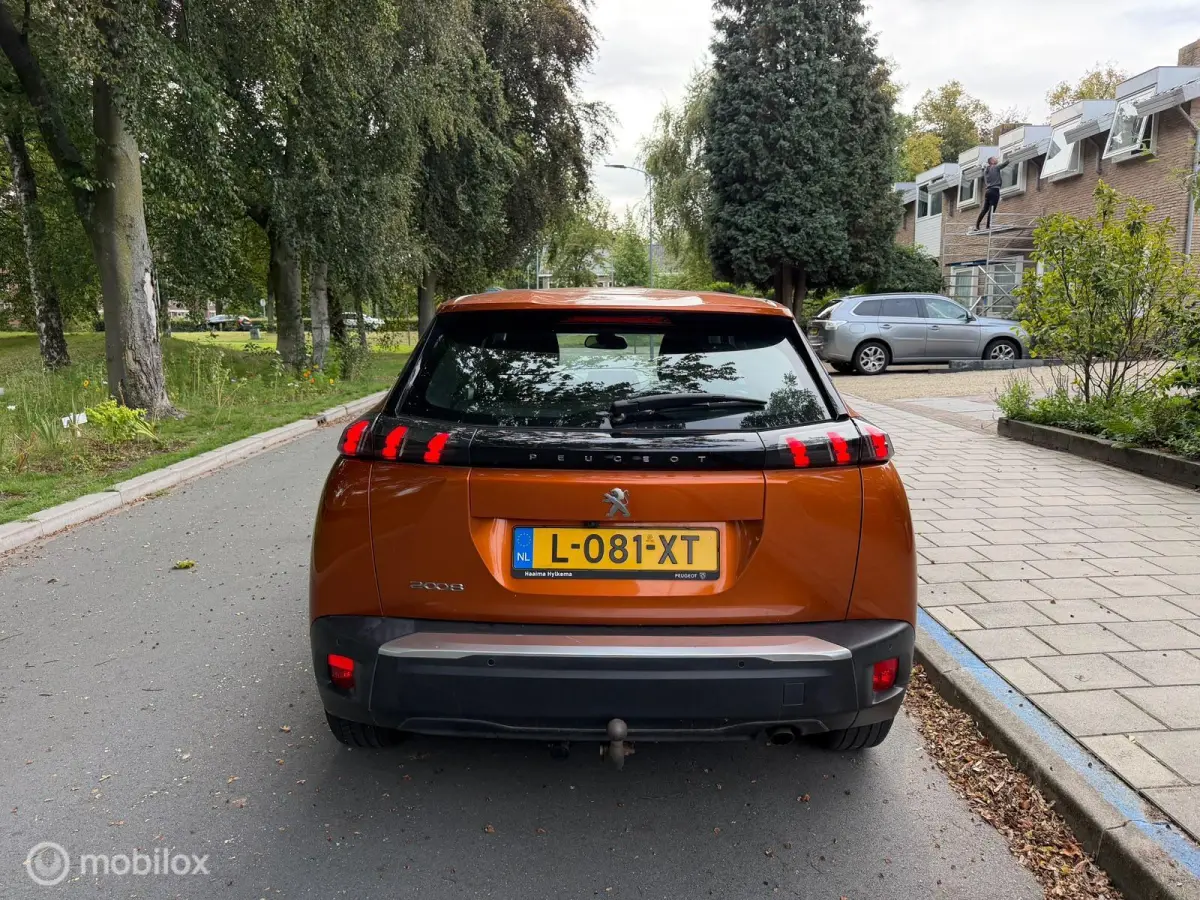 1.2 PureTech Active Pack | BTW | DEALER I Trekh