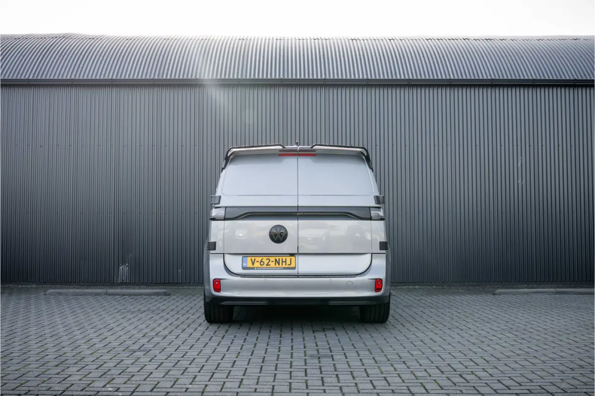 79KWH | WLPT 445 | IQ Light| 360° Camera | Carplay | PDC | Zijschuifdeur L+R |