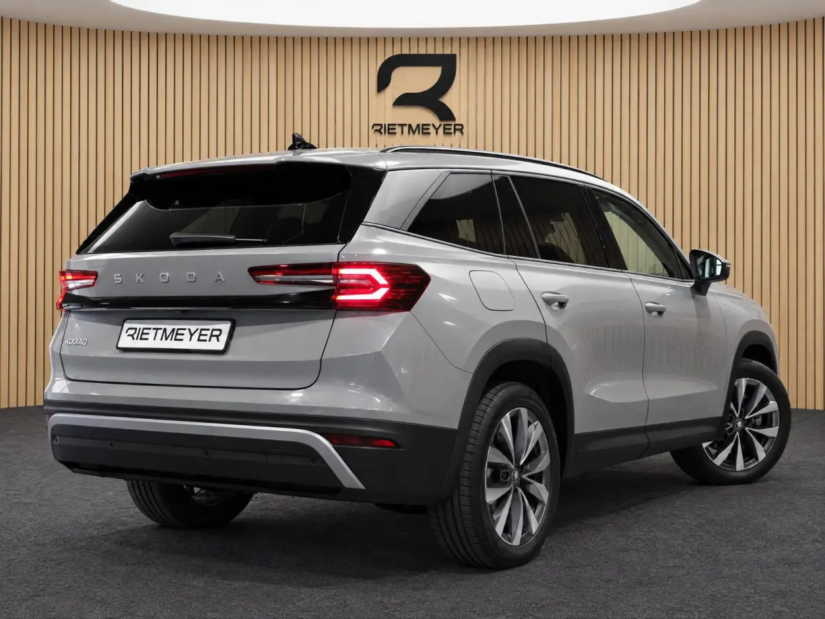 1.5 TSI MHEV Business Edition 7p. |Camera |Memory |Sfeer |Stoelverw.