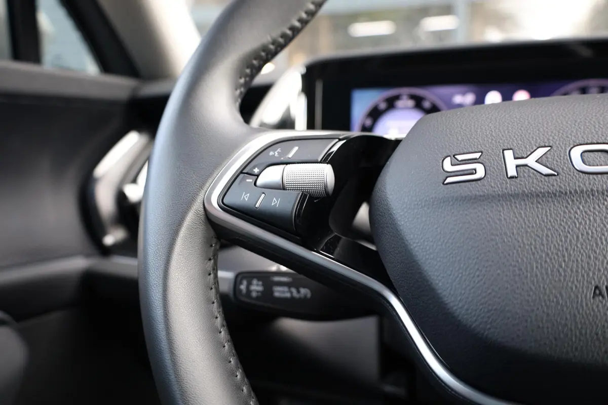 1.5 TSI MHEV Business Edition 7p. |Camera |Memory |Sfeer |Stoelverw.