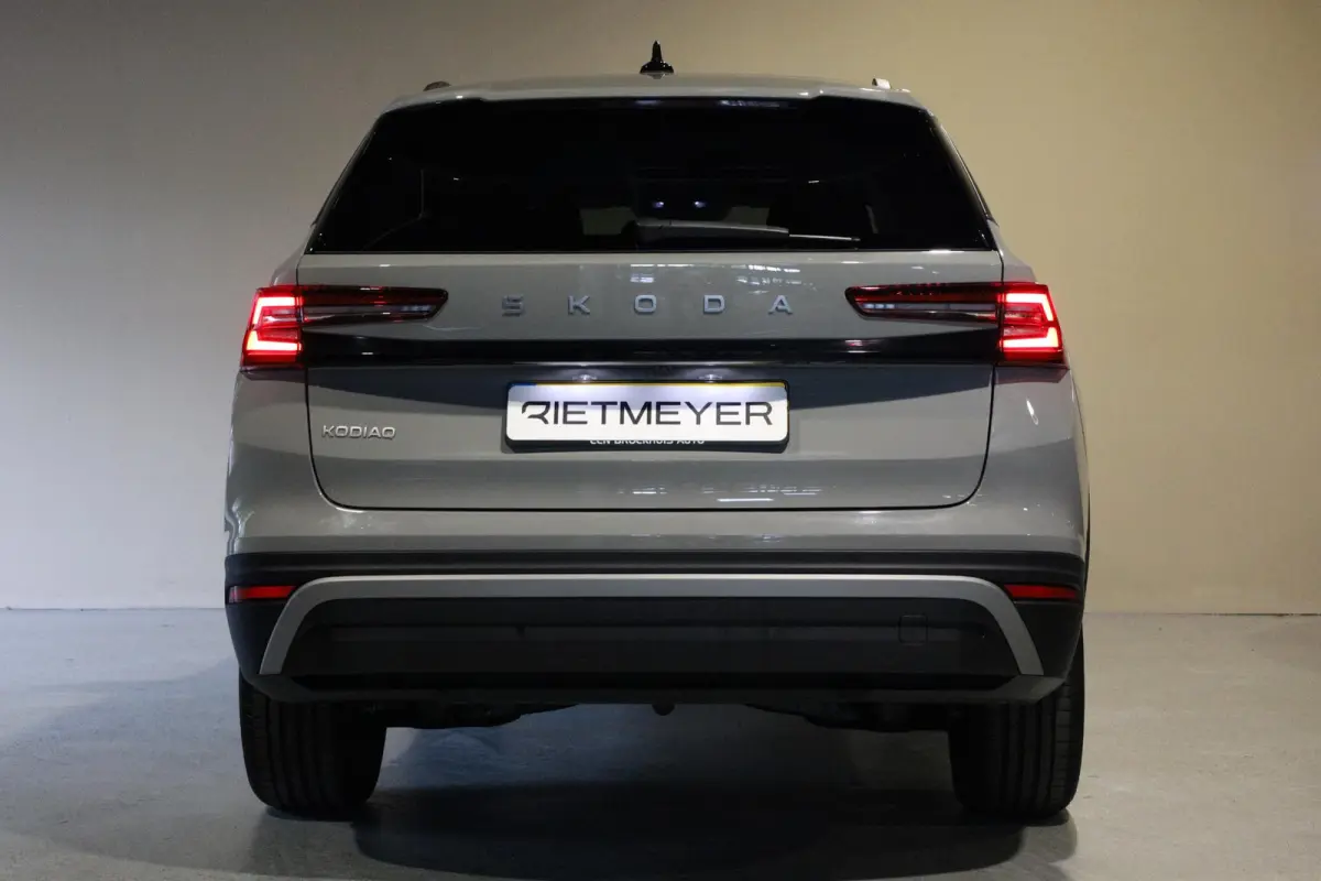 1.5 TSI MHEV Business Edition 7p. |Camera |Memory |Sfeer |Stoelverw.