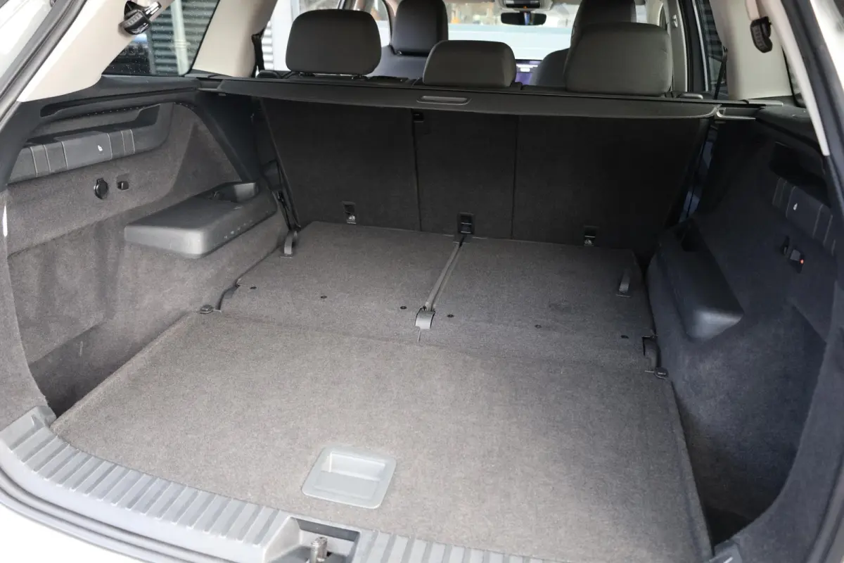 1.5 TSI MHEV Business Edition 7p. |Camera |Memory |Sfeer |Stoelverw.