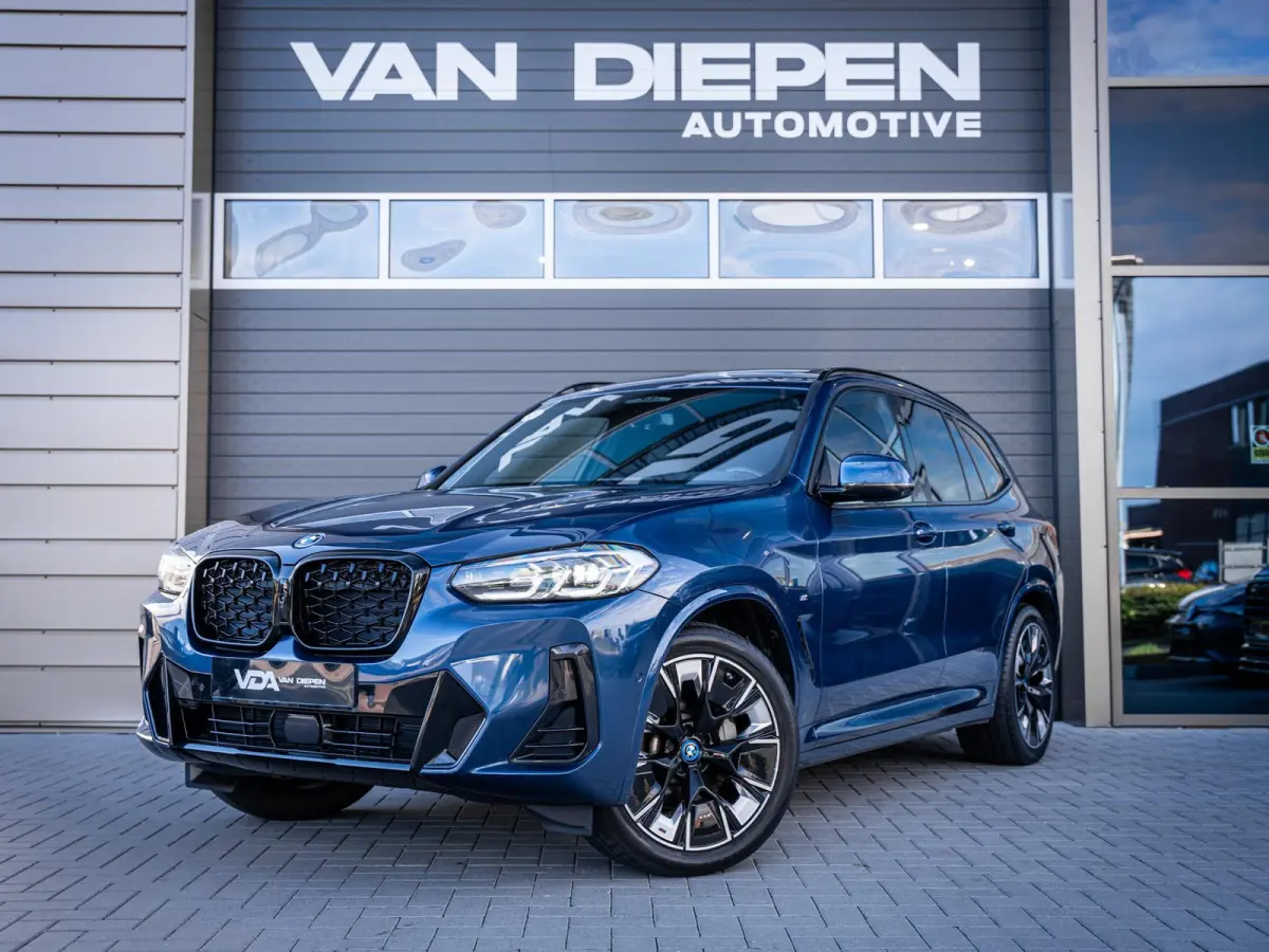 Executive 80 kWh M-Sport l BTW l Pano l HUD l ACC l H/kardon