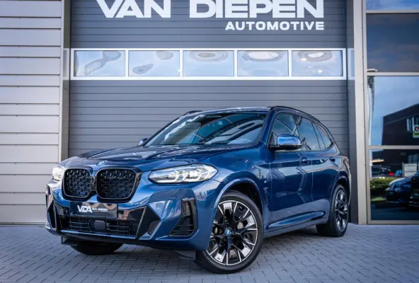 Executive 80 kWh M-Sport l BTW l Pano l HUD l ACC l H/kardon