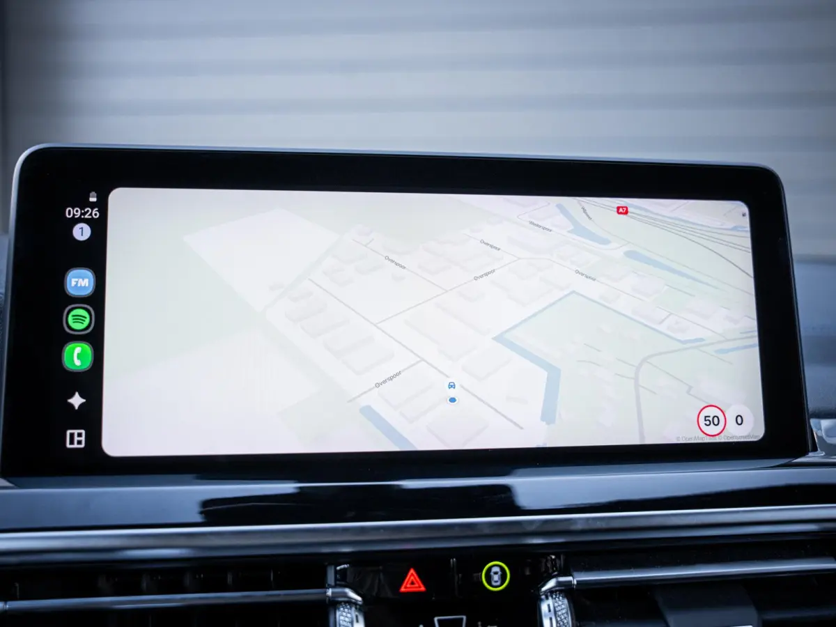 Executive 80 kWh M-Sport l BTW l Pano l HUD l ACC l H/kardon