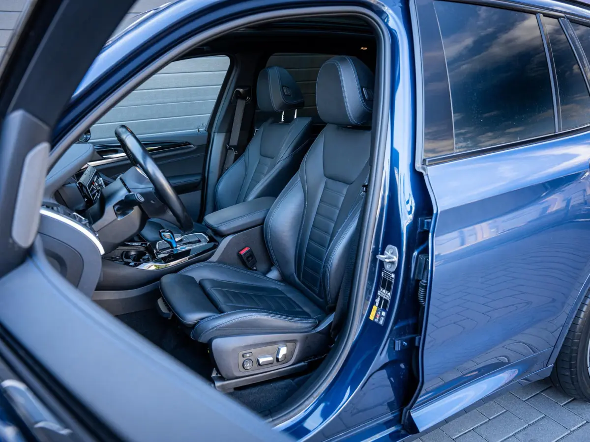 Executive 80 kWh M-Sport l BTW l Pano l HUD l ACC l H/kardon