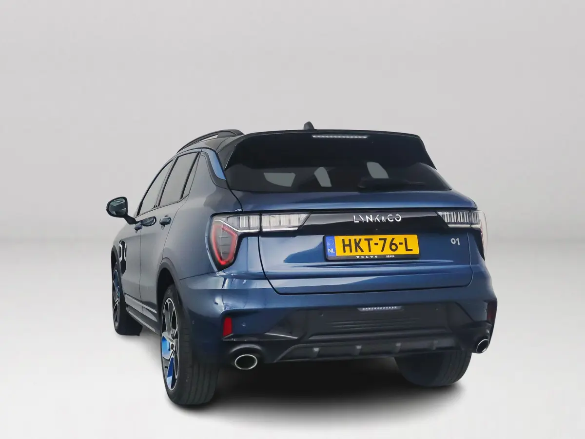 1.5 | Panoramadak | 360° Camera | Infinity audio | Blis | Stoel- en stuurverwarming | Adaptieve cruise control