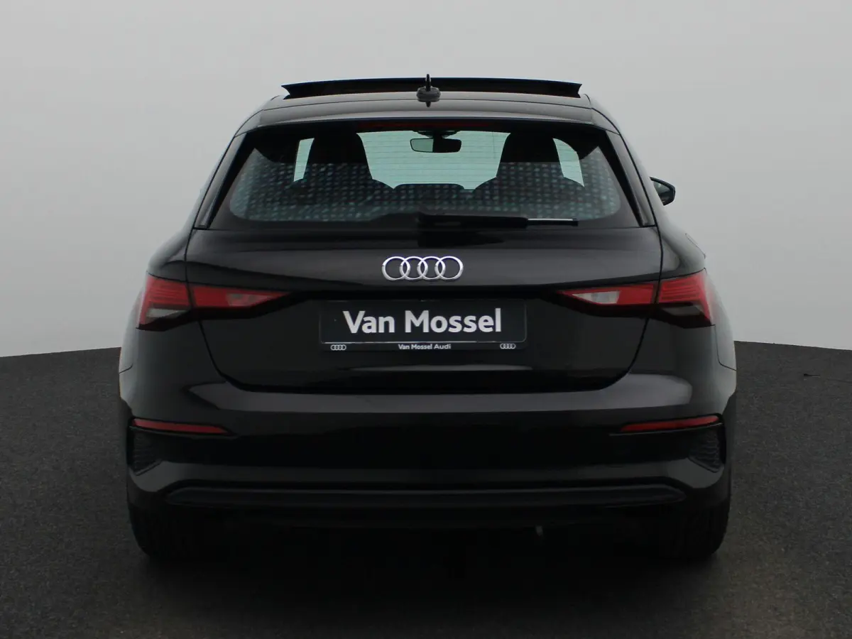 30 TFSI Advanced edition 110 PK | Automaat | Navigatie | Panoramadak | Cruise control | Head-up display | Climate Control |
