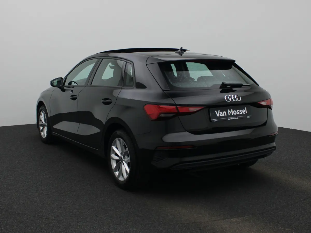 30 TFSI Advanced edition 110 PK | Automaat | Navigatie | Panoramadak | Cruise control | Head-up display | Climate Control |