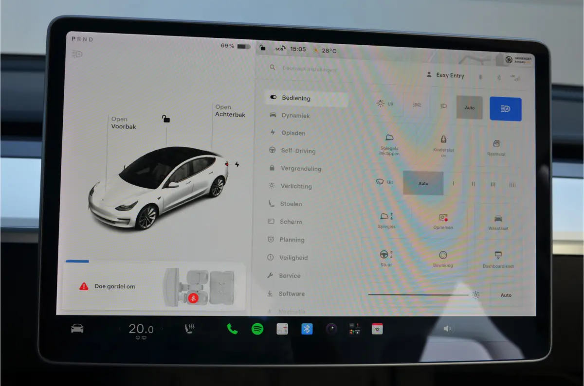 Long Range AWD 75 kWh 19" Aluminium, Warmtepomp