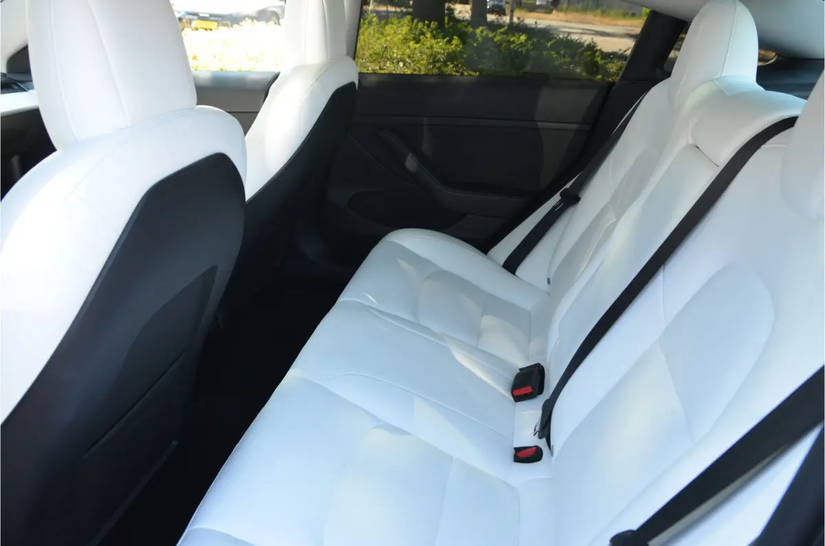 Long Range AWD 75 kWh 19" Aluminium, Warmtepomp