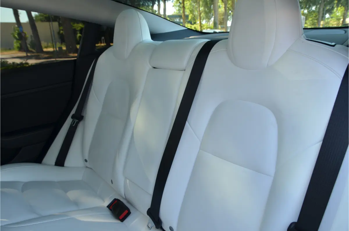 Long Range AWD 75 kWh 19" Aluminium, Warmtepomp