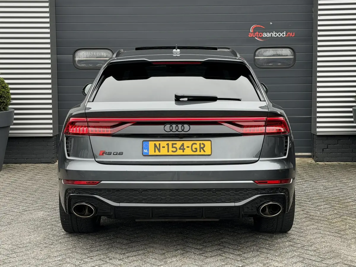 RS 4.0 TFSI RS Q8 quattro | Akrapovic | RS Dynamic | Panoramdak | Bang & Olufsen Advanced | Head-Up | 3D Camera |