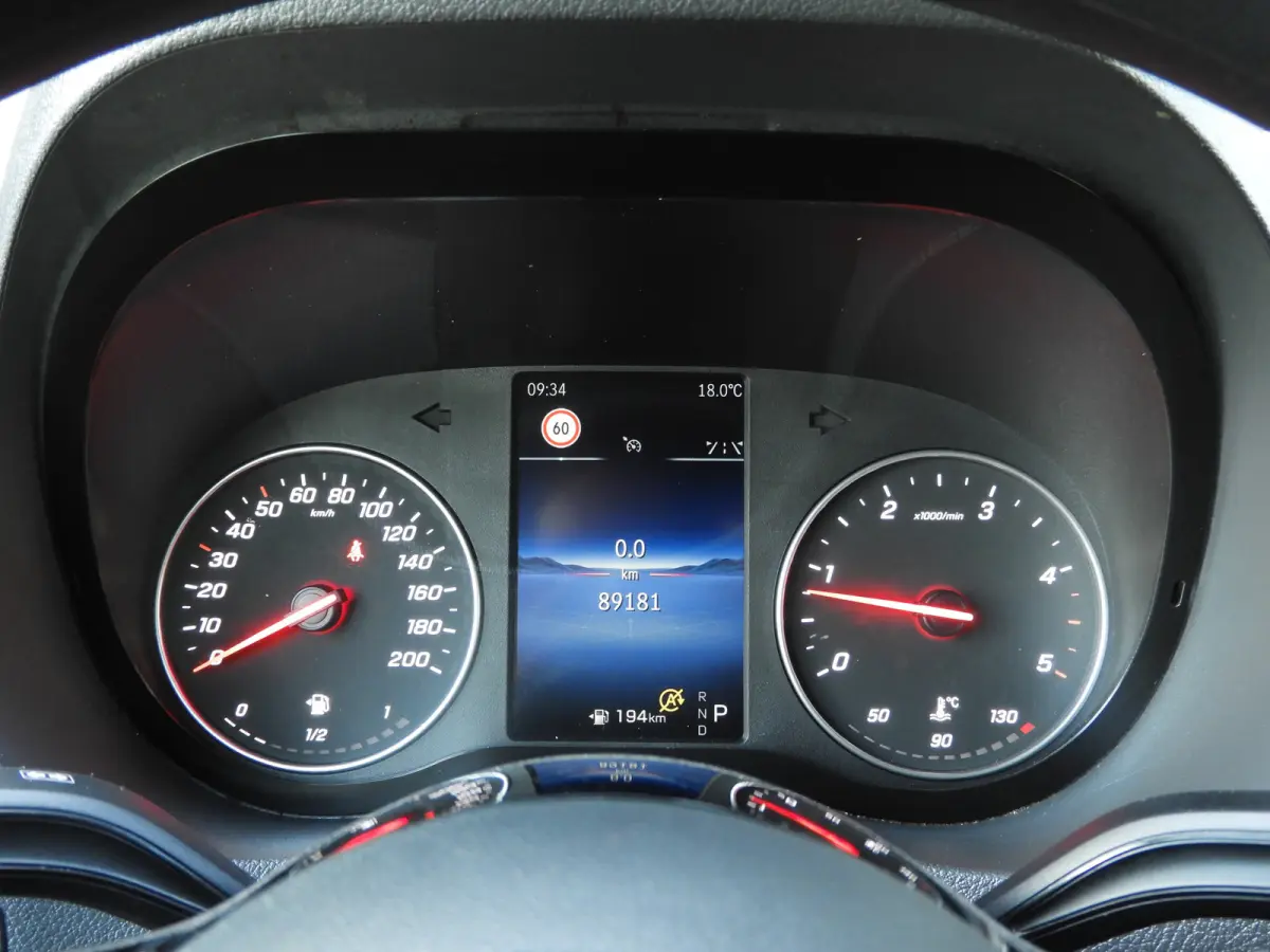 317 1.9 CDI L2H2 RWD AUT | LED | MBUX | CAMERA | 18 INCH