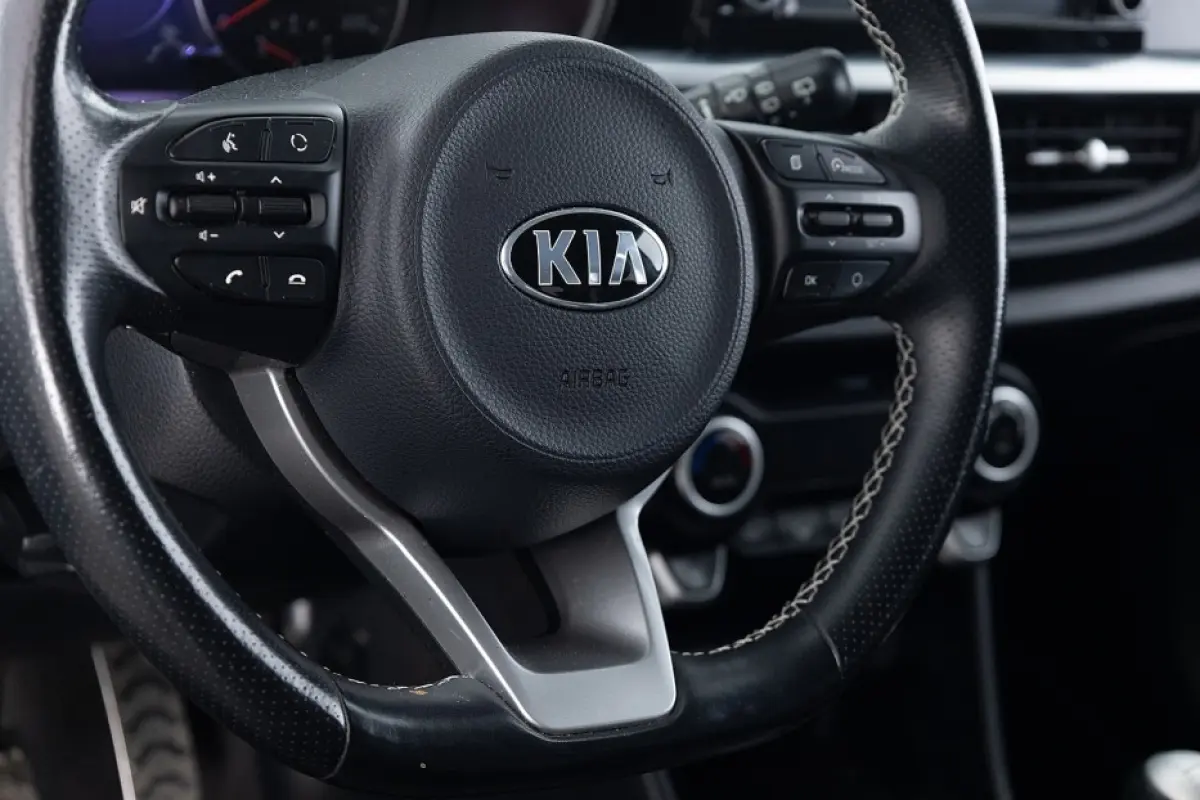 1.2 CVVT X-Line | LEDER | NAVI | ECC | CAMERA