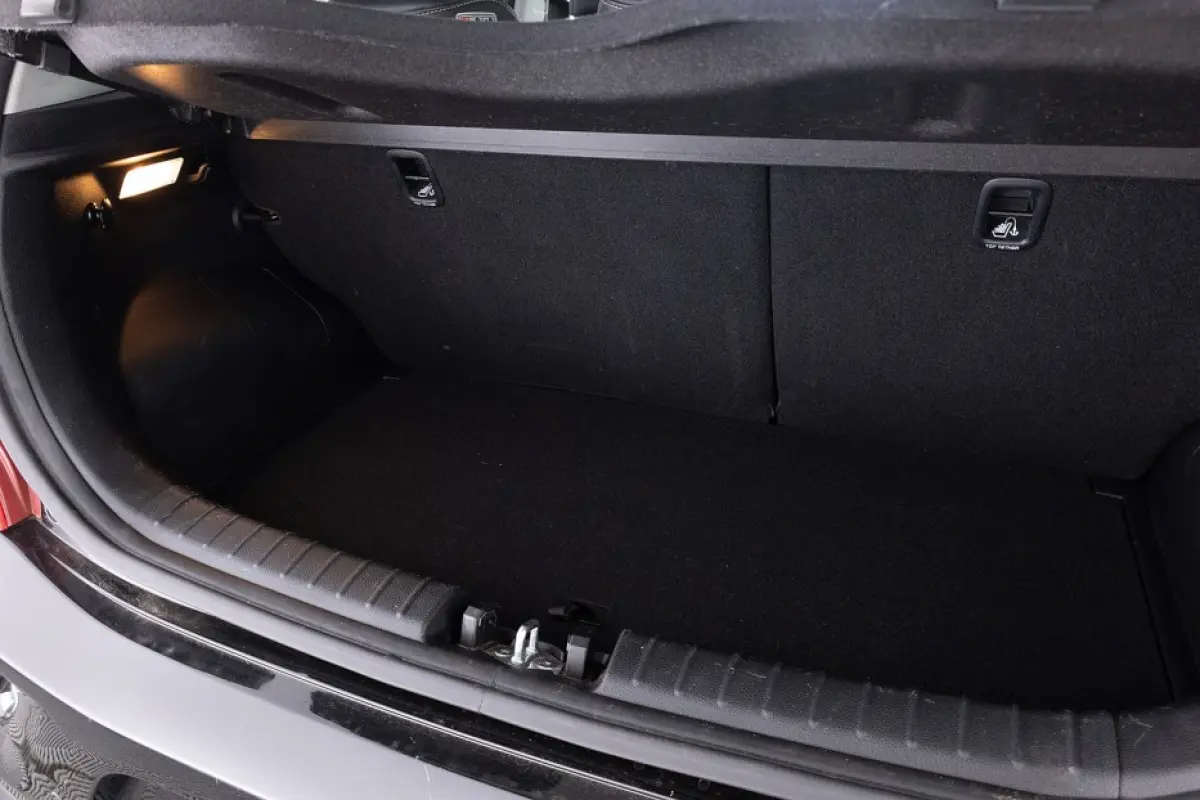 1.2 CVVT X-Line | LEDER | NAVI | ECC | CAMERA