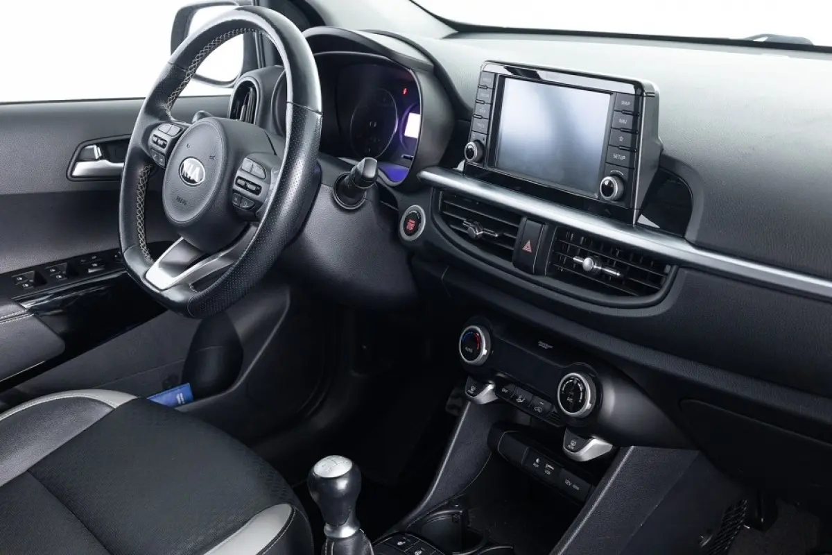 1.2 CVVT X-Line | LEDER | NAVI | ECC | CAMERA