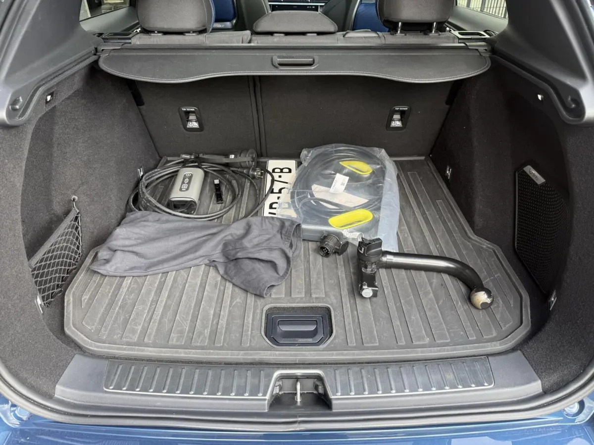NL AUTO TREKHAAK STUURVERWARMING 1.5