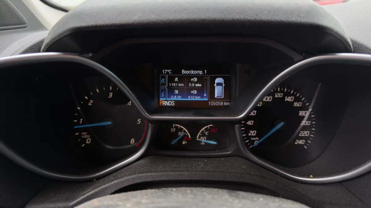 1.5 TDCI L1 Trend HP | Achteruitrijcamera | Cruise control en lederen stuurwiel | Lichtmetalen velgen 16"