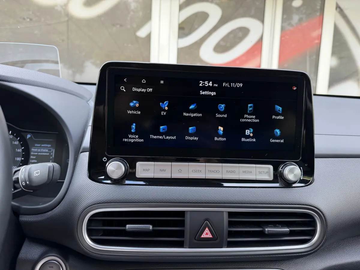 EV Premium 64 kWh / Warmtepomp / Keyless / Stoelverw. + ventilatie / HU-display