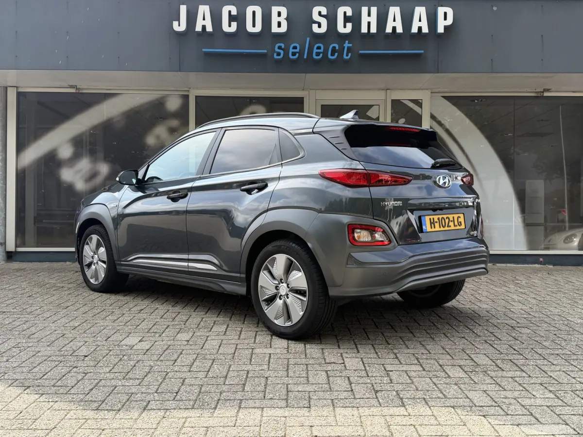 EV Premium 64 kWh / Warmtepomp / Keyless / Stoelverw. + ventilatie / HU-display