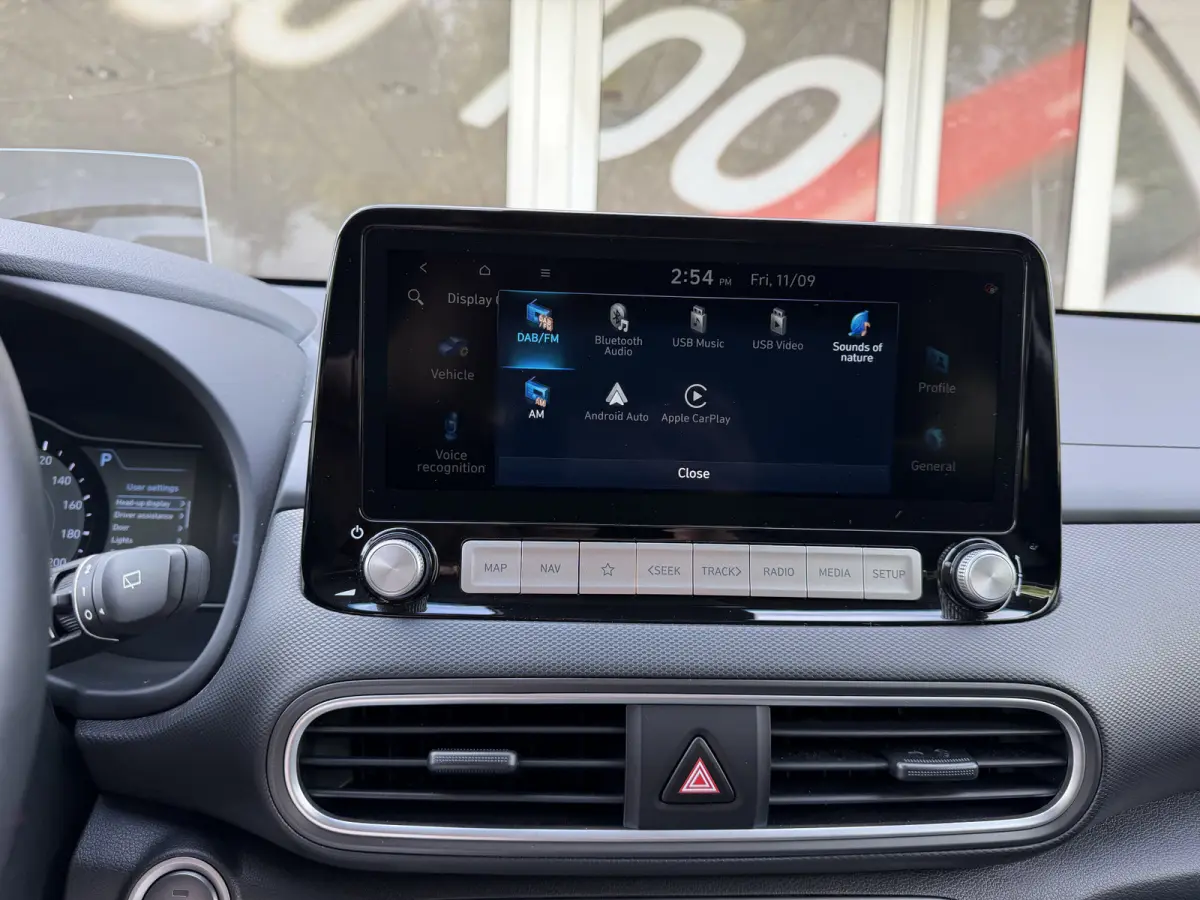 EV Premium 64 kWh / Warmtepomp / Keyless / Stoelverw. + ventilatie / HU-display