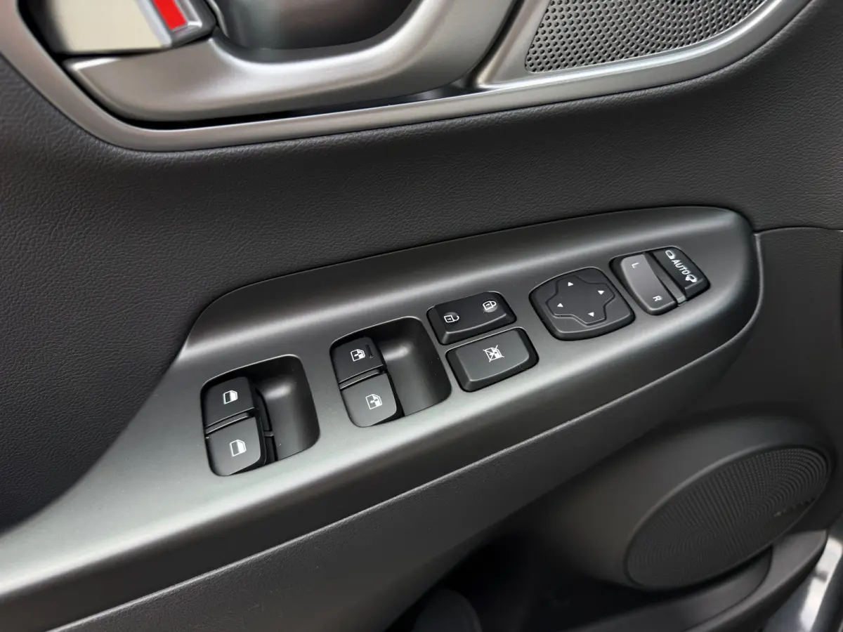 EV Premium 64 kWh / Warmtepomp / Keyless / Stoelverw. + ventilatie / HU-display