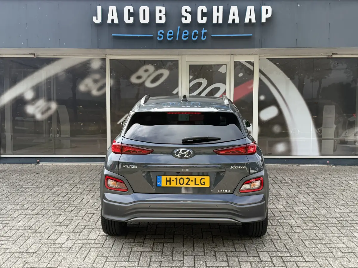 EV Premium 64 kWh / Warmtepomp / Keyless / Stoelverw. + ventilatie / HU-display