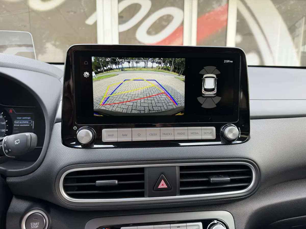 EV Premium 64 kWh / Warmtepomp / Keyless / Stoelverw. + ventilatie / HU-display