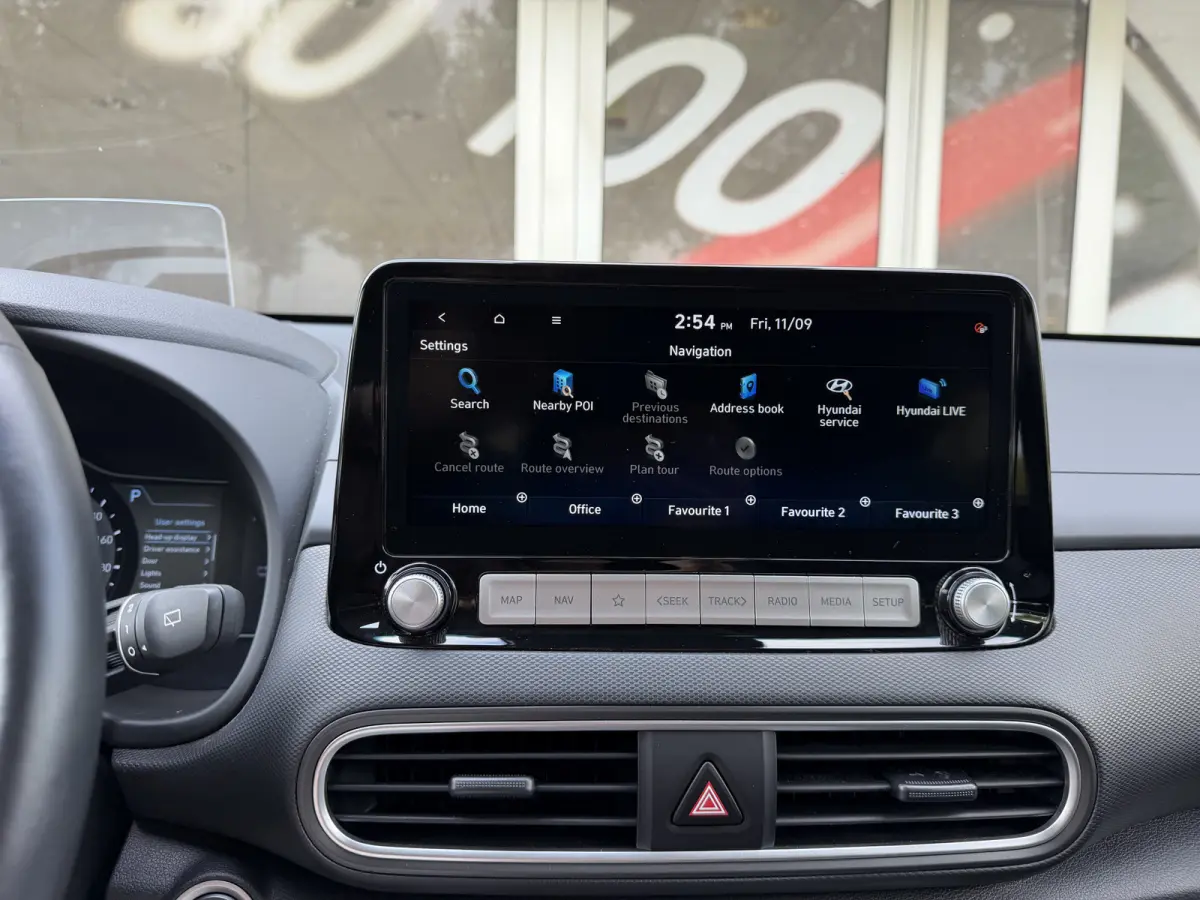 EV Premium 64 kWh / Warmtepomp / Keyless / Stoelverw. + ventilatie / HU-display