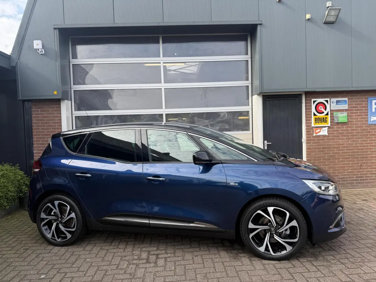 1.3 TCe Bose AUTOMAAT CARPLAY/CAMERA *ALL-IN PRIJS*
