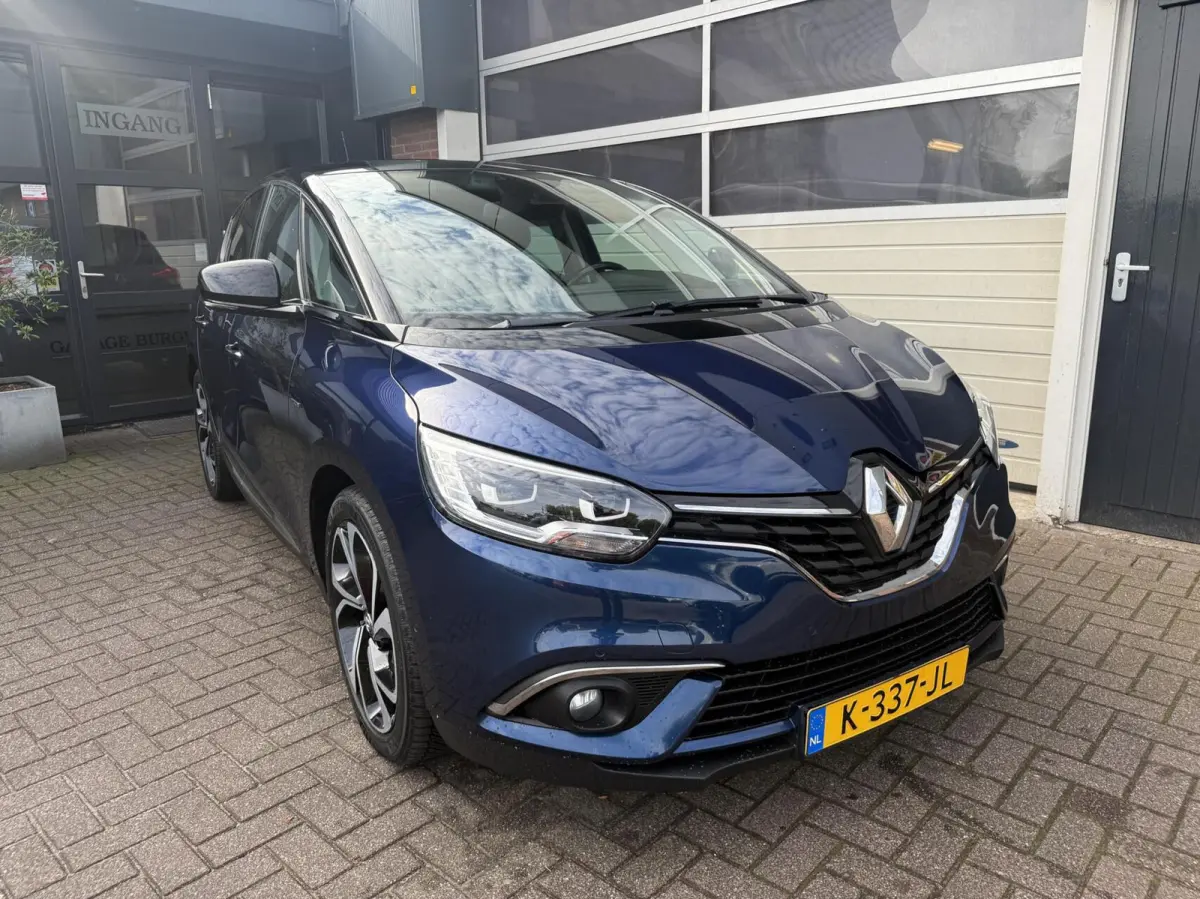1.3 TCe Bose AUTOMAAT CARPLAY/CAMERA *ALL-IN PRIJS*