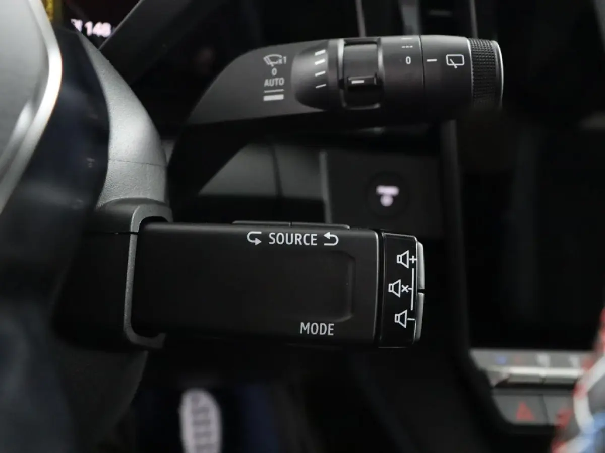 EV87 long range esprit Alpine | Pack light & sound | Harman & Kardon | Solarbay glazandak | Pack advanced driving assist & augmented vision |