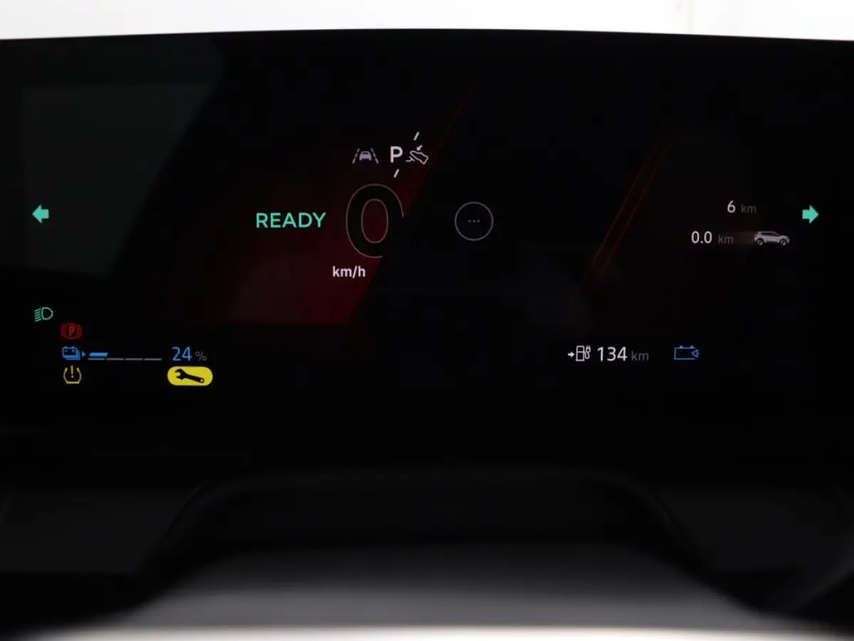 EV87 long range esprit Alpine | Pack light & sound | Harman & Kardon | Solarbay glazandak | Pack advanced driving assist & augmented vision |